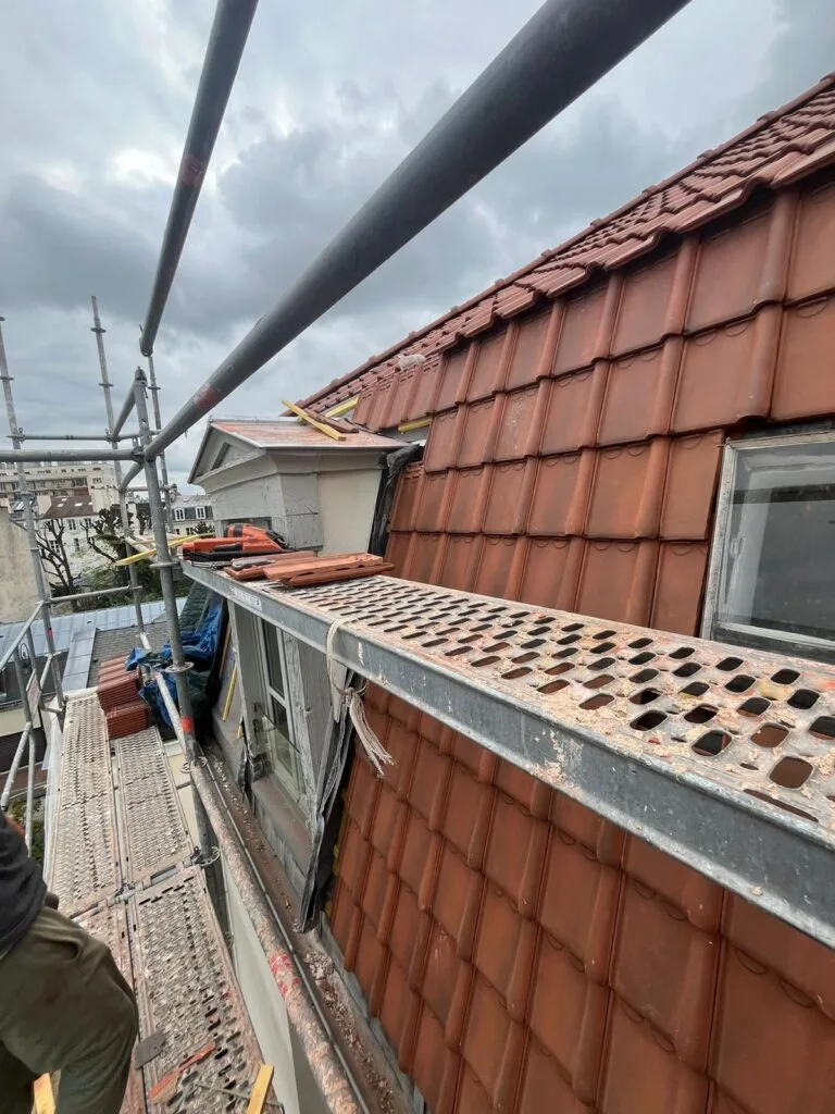 Chantier de rénovation - couvreur Roquefort-les-Pins