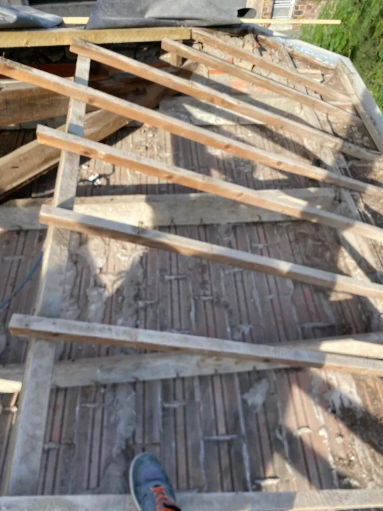 Rénovation de charpente - couvreur Roquefort-les-Pins
